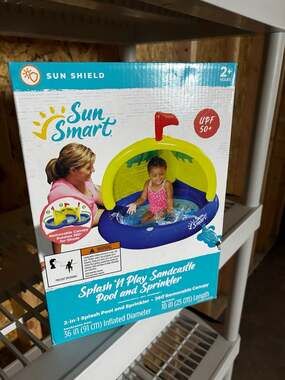 Sun Smart Splash 'N Play Sandcastle Pool and Sprinkler with 360 Removable Canopy